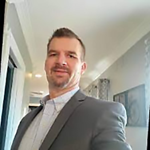 Alan DeVaugn portrait photo